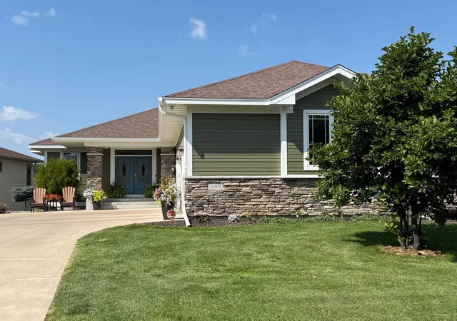 Photo 4 of Single family home for sale at 680 Indigo Ln, Northfield, MN 55057 | MLS# 7135051 | Listing updated on 2026-10-08