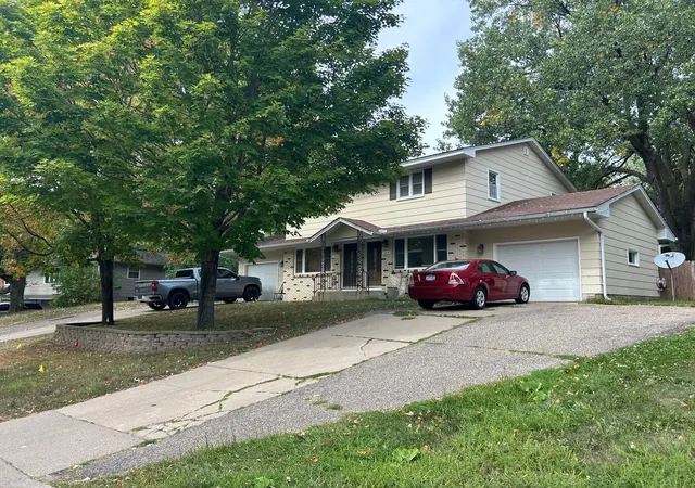 Photo 1 of Sale Pending at 104 Meadow Cir S, Burnsville, MN 55337 | MLS# 7135062 | Listing updated on 2026-08-28