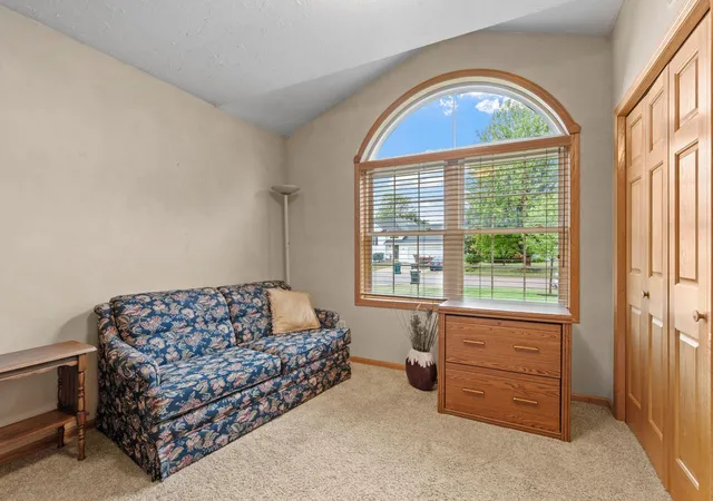 Photo 3 of Single family home for sale at 140 Cedar Dr S, Lester Prairie, MN 55354 | MLS# 7135064 | Listing updated on 2026-09-18