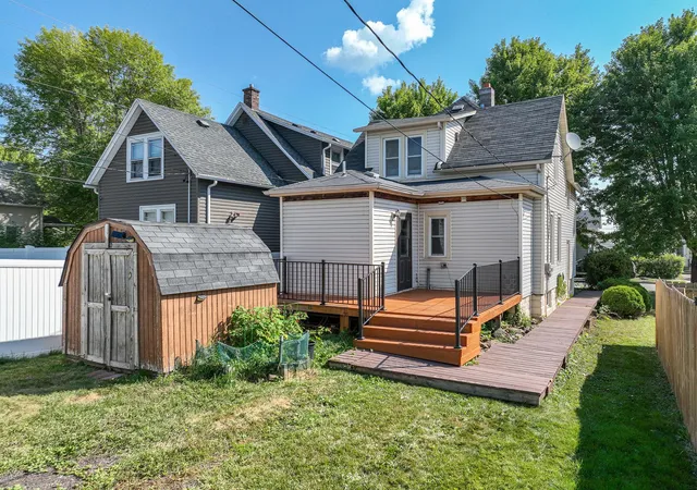 Photo 3 of Single family home for sale at 229 N 60th Avenue W, Duluth, MN 55807 | MLS# 7135065 | Listing updated on 2026-09-03