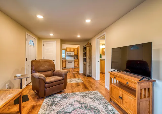 Photo 4 of Single family home for sale at 2011 Norton Ave NW, Bemidji, MN 56601 | MLS# 7135072 | Listing updated on 2026-09-15