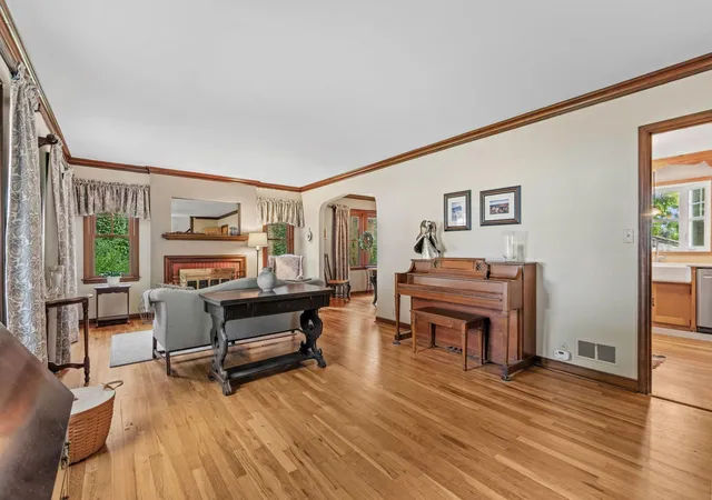 Photo 3 of Sale Pending at 611 2nd Street NE, Faribault, MN 55021 | MLS# 7135076 | Listing updated on 2026-10-05