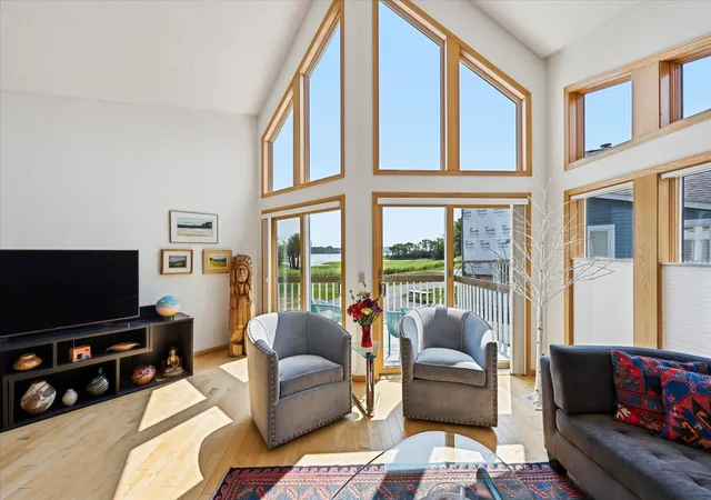 Photo 4 of Single family home for sale at 489 Mariner Dr, Bayport, MN 55003 | MLS# 7135077 | Listing updated on 2026-08-29