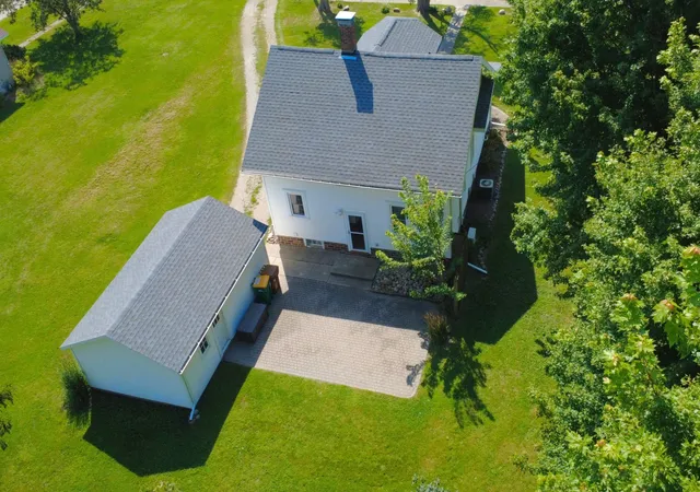 Photo 2 of Single family home for sale at 608 Barker St, Hartland, MN 56042 | MLS# 7135095 | Listing updated on 2026-08-29