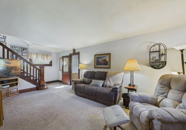 Photo 2 of Single family home for sale at 411 7th Street E, Hector, MN 55342 | MLS# 7135108 | Listing updated on 2026-09-24