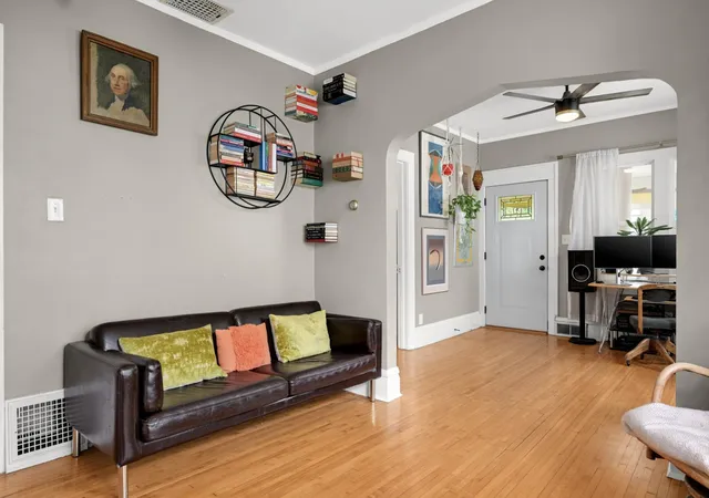 Photo 2 of Single family home for sale at 846 Charles Ave, Saint Paul, MN 55104 | MLS# 7135110 | Listing updated on 2026-09-03