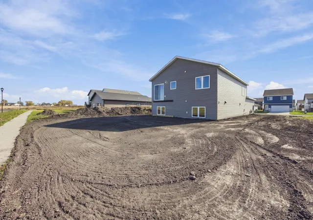 Photo 4 of Single family home for sale at 6731 66Th Ave S, Horace, ND 58047 | MLS# 7135113 | Listing updated on 2026-10-26