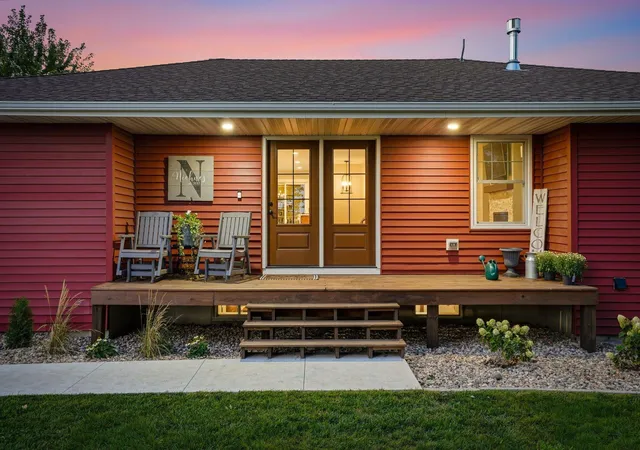 Photo 3 of Single family home for sale at 42335 541st Avenue, New Ulm, MN 56073 | MLS# 7135154 | Listing updated on 2026-10-16