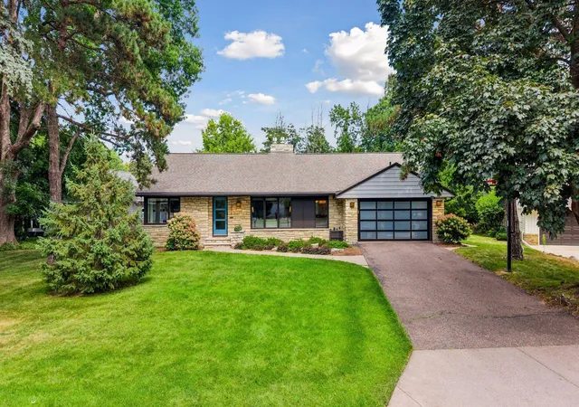Photo 1 of Sale Pending at 2096 Lower Saint Dennis Rd, Saint Paul, MN 55116 | MLS# 7135166 | Listing updated on 2026-09-12