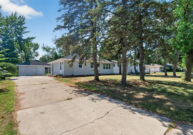 Photo 2 of Single family home for sale at 2940 115th Avenue Nw, Minneapolis, MN 55433 | MLS# 7135219 | Listing updated on 2026-09-06