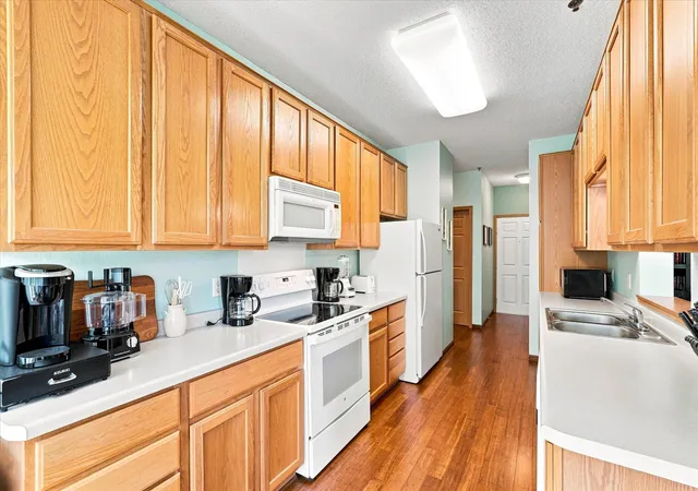 Photo 2 of Condo for sale at 15001 Burnhaven Dr #207, Burnsville, MN 55306 | MLS# 7135231 | Listing updated on 2026-08-30