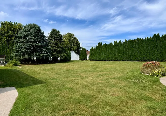 Photo 3 of Single family home for sale at 140 2Nd St S, Lewiston, MN 55952 | MLS# 7135241 | Listing updated on 2026-09-02