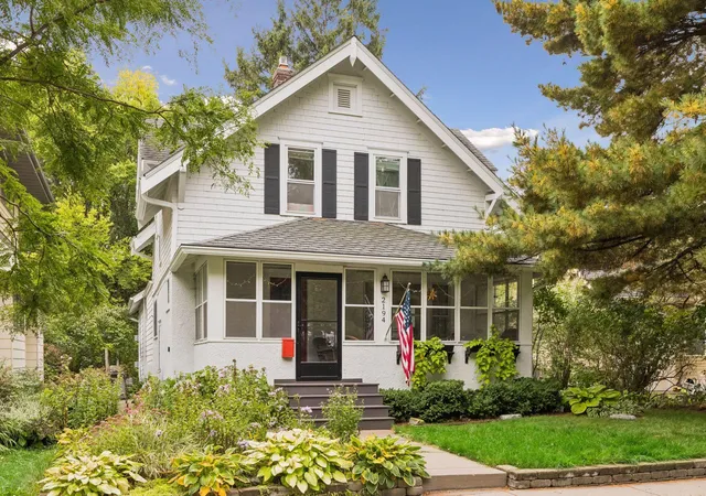 Photo 2 of Single family home for sale at 2194 Dudley Ave, Saint Paul, MN 55108 | MLS# 7135261 | Listing updated on 2026-10-07
