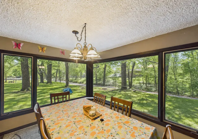 Photo 4 of Single family home for sale at 543 5Th Ave Ne, Melrose, MN 56352 | MLS# 7135273 | Listing updated on 2026-09-23