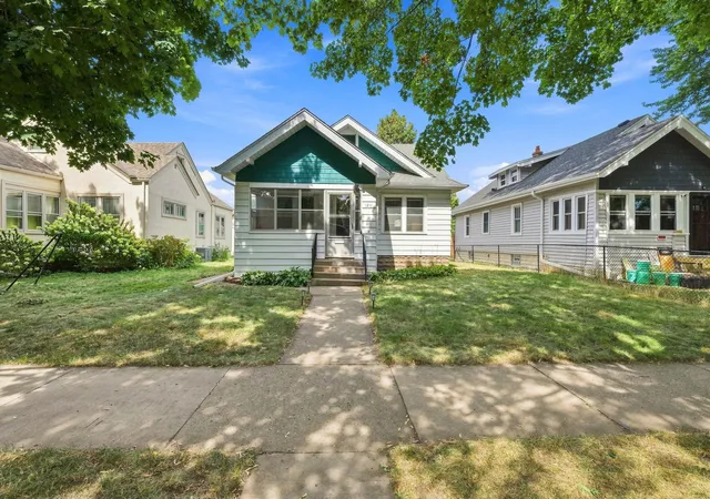 Photo 26 of Single family home for sale at 1211 Blair Ave, Saint Paul, MN 55104 | MLS# 7135276 | Listing updated on 2026-09-08