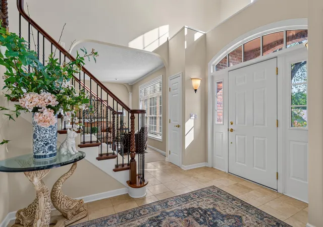 Photo 2 of Sale Pending at 1932 Baihly Estates Ln Sw, Rochester, MN 55902 | MLS# 7135279 | Listing updated on 2026-09-18