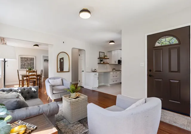 Photo 4 of Single family home for sale at 2910 Pennsylvania Ave S, Saint Louis Park, MN 55426 | MLS# 7135289 | Listing updated on 2026-09-02