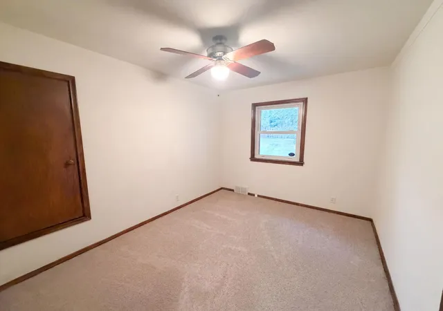 Photo 3 of Single family home for sale at 2804 Churchill St, Roseville, MN 55113 | MLS# 7135292 | Listing updated on 2026-10-01