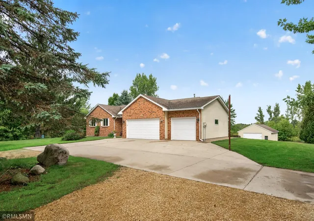 Photo 3 of Single family home for sale at 12230 8th Street S, Afton, MN 55001 | MLS# 7135293 | Listing updated on 2026-09-28