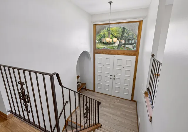 Photo 3 of Single family home for sale at 6401 Timber Ridge, Minneapolis, MN 55439 | MLS# 7135322 | Listing updated on 2026-10-22