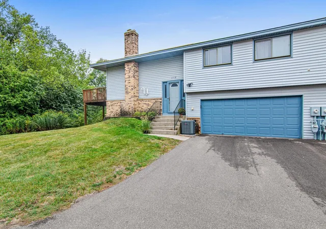 Photo 1 of Single family home for sale at 1718 Woodgate Ln, Saint Paul, MN 55122 | MLS# 7135366 | Listing updated on 2026-10-09