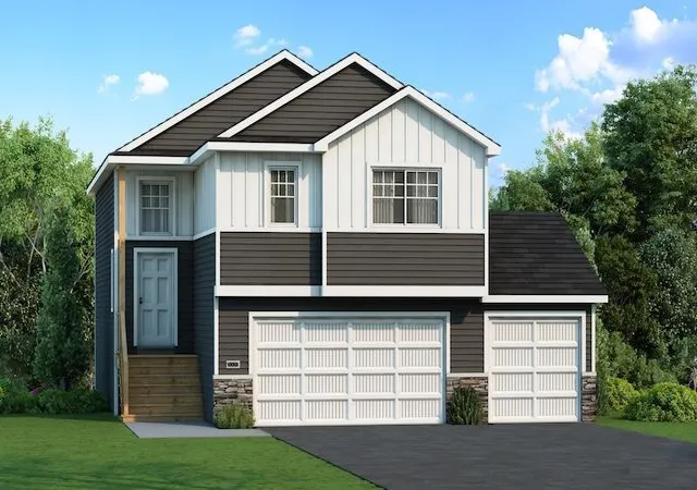 Photo 1 of Single family home for sale at 1815 Pierce St S, Cambridge, MN 55008 | MLS# 7135378 | Listing updated on 2026-09-21