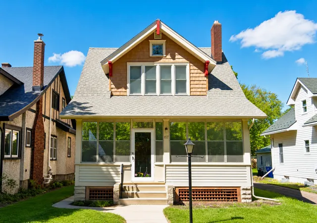Photo 2 of Single family home for sale at 1537 Midway Pkwy, Saint Paul, MN 55108 | MLS# 7135385 | Listing updated on 2026-09-12
