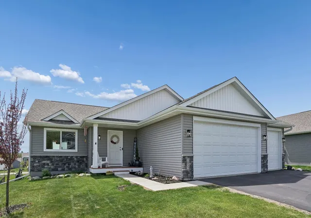 Photo 1 of Single family home for sale at 1052 Butternut Ln, Watertown, MN 55388 | MLS# 7135388 | Listing updated on 2026-09-03