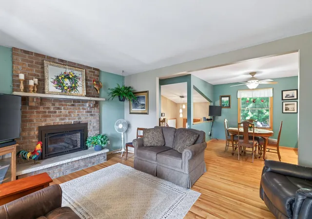 Photo 4 of Sale Pending at 10657 Verdin St Nw, Coon Rapids, MN 55433 | MLS# 7135402 | Listing updated on 2026-09-13