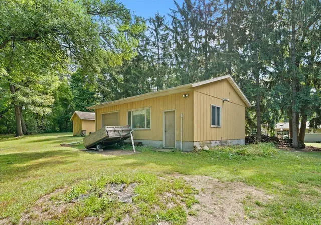 Photo 3 of Single family home for sale at 4550 N Benton Dr, Sauk Rapids, MN 56379 | MLS# 7135465 | Listing updated on 2026-09-08