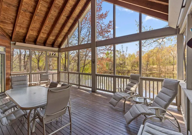 Photo 4 of Sale Pending at 10605 54th Avenue N, Minneapolis, MN 55442 | MLS# 7135466 | Listing updated on 2026-09-19