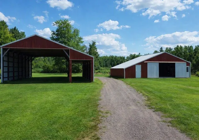 Photo 3 of Single family home for sale at 7144 Bodas Rd, Eveleth, MN 55734 | MLS# 7135489 | Listing updated on 2026-10-16