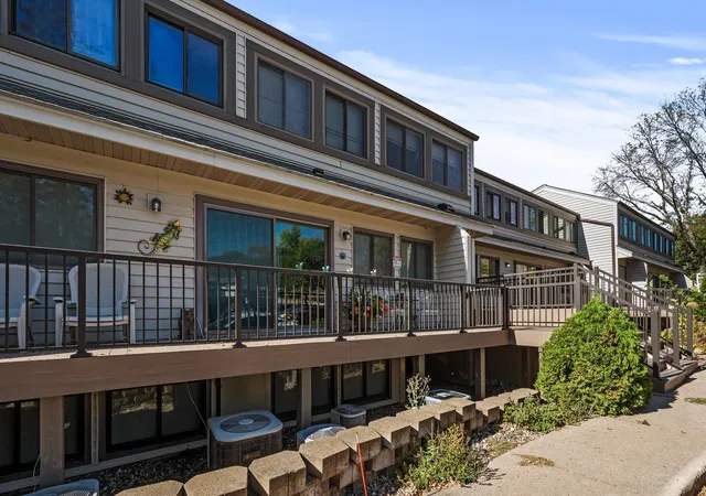 Photo 2 of Single family home for sale at 8948 Neill Lake Rd #155E, Eden Prairie, MN 55347 | MLS# 7135696 | Listing updated on 2026-08-31