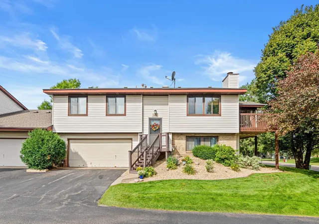 Photo 1 of Single family home for sale at 11791 88th Avenue N, Maple Grove, MN 55369 | MLS# 7135699 | Listing updated on 2026-10-08