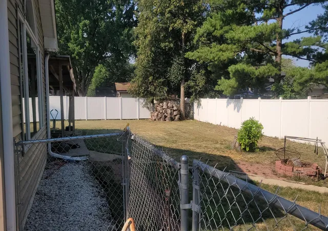Photo 2 of Single family home for sale at 10465 Partridge St Nw, Coon Rapids, MN 55433 | MLS# 7135701 | Listing updated on 2026-08-30