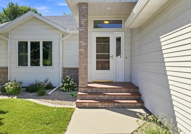 Photo 2 of Single family home for sale at 3132 37 1/2 Ave S, Fargo, ND 58104 | MLS# 7135747 | Listing updated on 2026-09-03