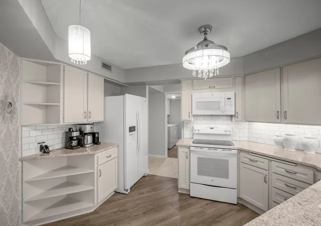 Photo 1 of Condo for sale at 14501 Atrium Wy #225, Minnetonka, MN 55345 | MLS# 7135772 | Listing updated on 2026-09-06