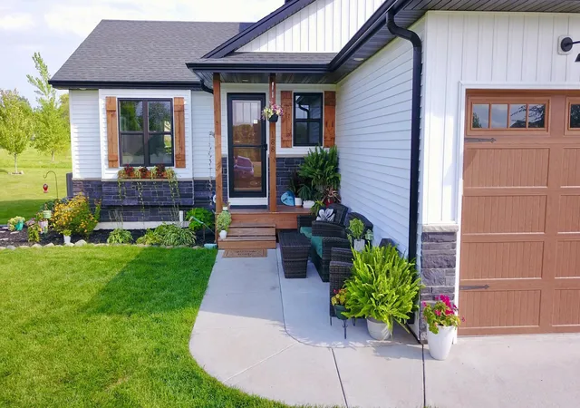 Photo 1 of Single family home for sale at 188 Lake Dr Ne, Sauk Rapids, MN 56379 | MLS# 7135806 | Listing updated on 2026-09-14