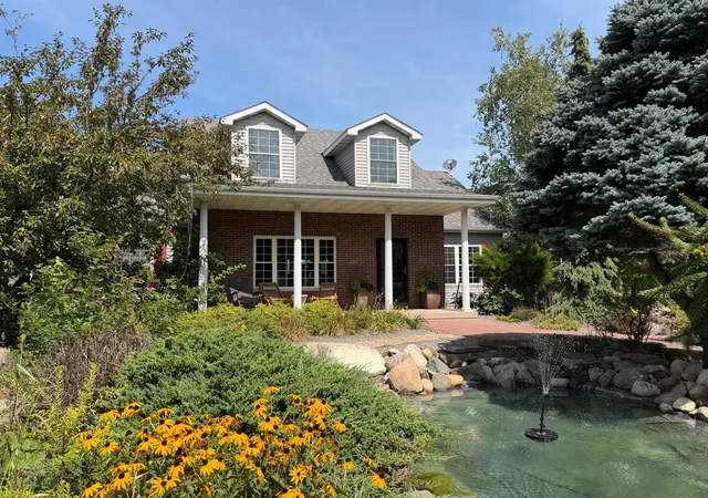 Photo 1 of Single family home for sale at 8624 Rose St, Owatonna, MN 55060 | MLS# 7135866 | Listing updated on 2026-09-01
