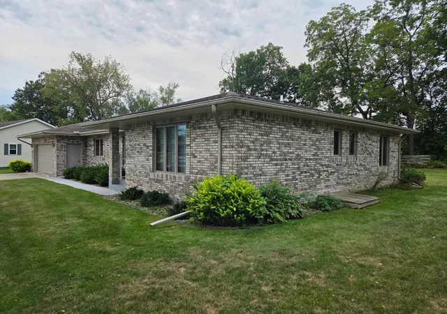 Photo 2 of Sale Pending at 1107 Scenic View Ct, Rushford, MN 55971 | MLS# 7135897 | Listing updated on 2026-09-04