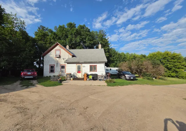 Photo 3 of Single family home for sale at 4957 Crofoot Ave SW, Waverly, MN 55390 | MLS# 7135899 | Listing updated on 2026-09-08