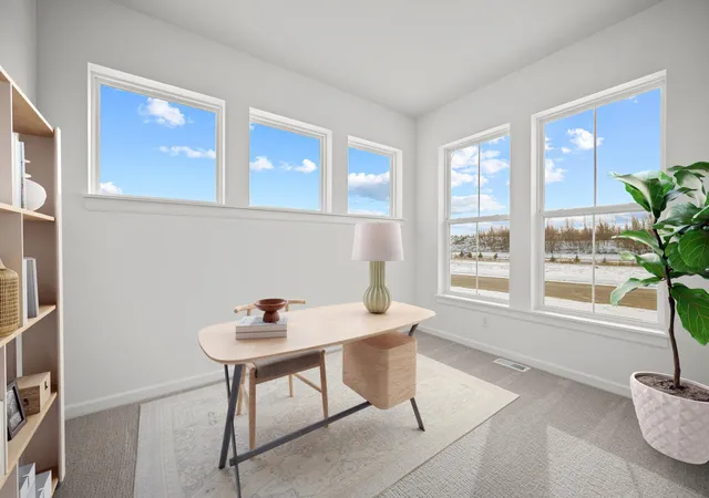 Photo 2 of Single family home for sale at 1646 Tyrone Dr, Shakopee, MN 55379 | MLS# 7135944 | Listing updated on 2026-09-04