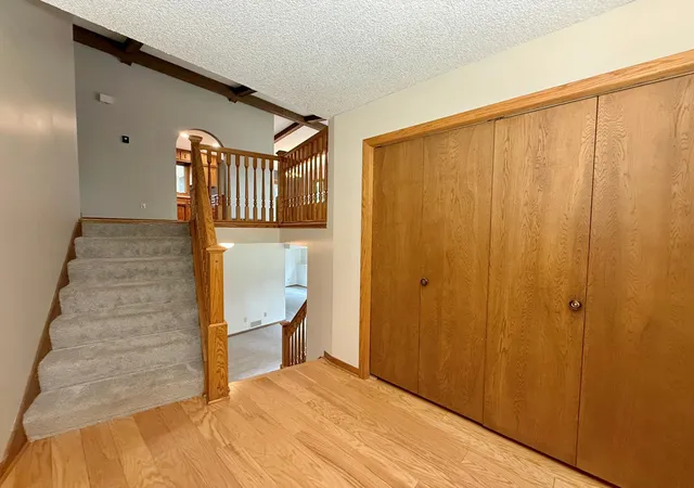 Photo 2 of Sale Pending at 20601 Blackfoot St Nw, Oak Grove, MN 55303 | MLS# 7135970 | Listing updated on 2026-09-19