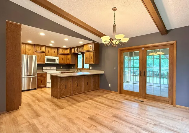 Photo 4 of Sale Pending at 20601 Blackfoot St Nw, Oak Grove, MN 55303 | MLS# 7135970 | Listing updated on 2026-09-19