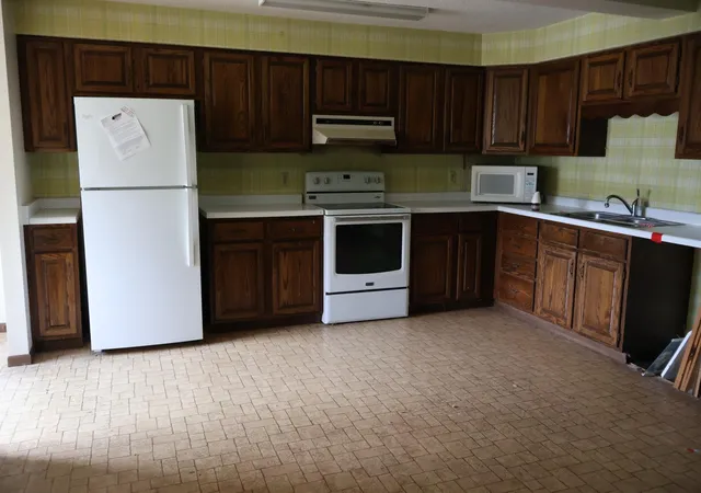 Photo 3 of Single family home for sale at 100 N 2Nd St, Alma, WI 54610 | MLS# 7135982 | Listing updated on 2026-08-31