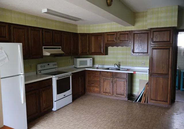 Photo 4 of Single family home for sale at 100 N 2Nd St, Alma, WI 54610 | MLS# 7135982 | Listing updated on 2026-08-31