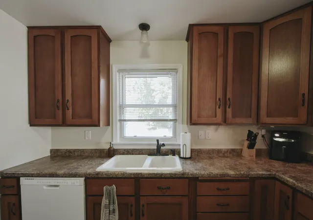 Photo 3 of Single family home for sale at 1616 Greenwood St, Red Wing, MN 55066 | MLS# 7136002 | Listing updated on 2026-09-14