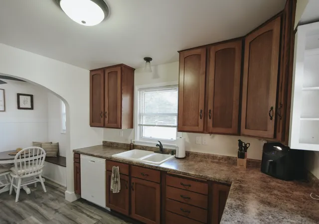 Photo 3 of Single family home for sale at 1616 Greenwood St, Red Wing, MN 55066 | MLS# 7136002 | Listing updated on 2026-09-14