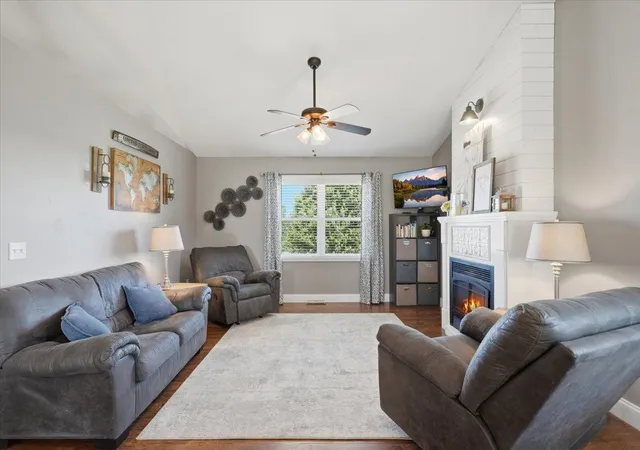 Photo 2 of Single family home for sale at 1617 86th Avenue, Hammond, WI 54015 | MLS# 7136019 | Listing updated on 2026-09-22