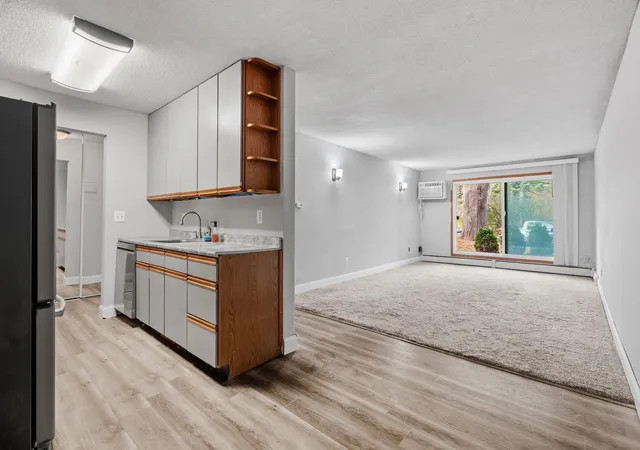 Photo 4 of Condo for sale at 179 Little Canada Rd E #139, Saint Paul, MN 55117 | MLS# 7136022 | Listing updated on 2026-10-29